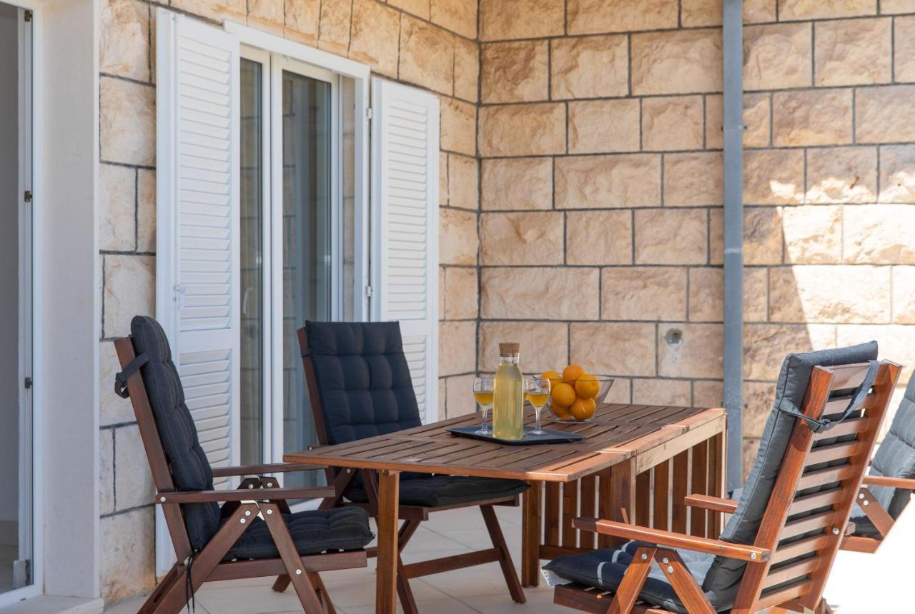 Holiday Home Kate Супетар Екстериор снимка