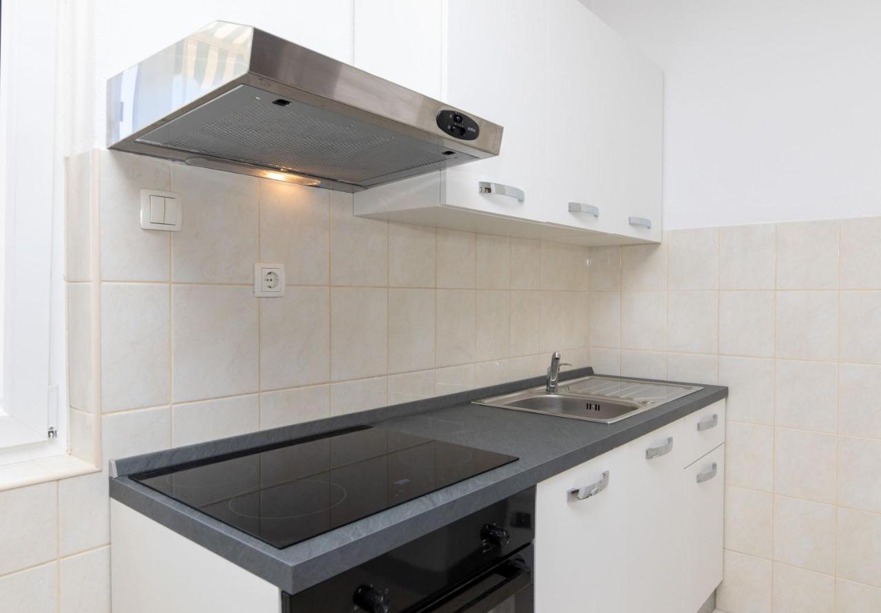 Holiday Home Kate Супетар Екстериор снимка